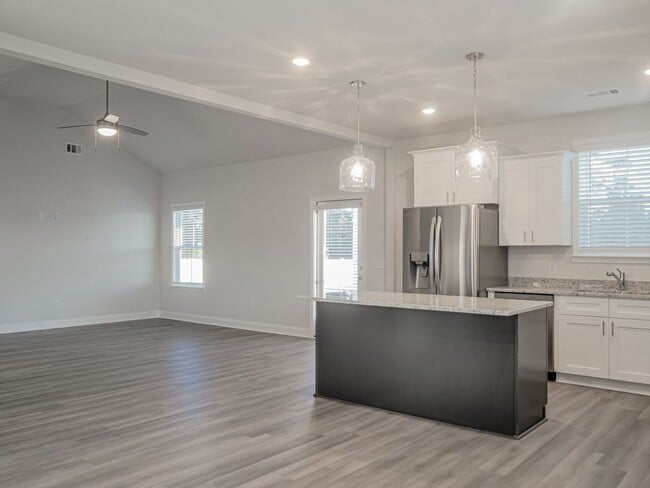 Photo - 206 Aunt Bee Blvd