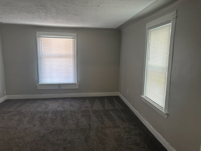 Photo - 123 N 9th St