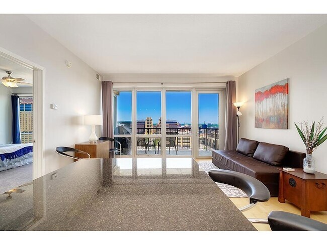 Photo - 929 Portland Ave