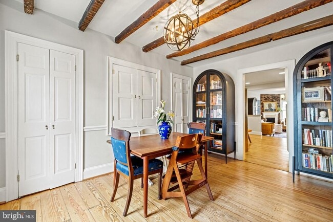 Photo - 608 S Pitt St