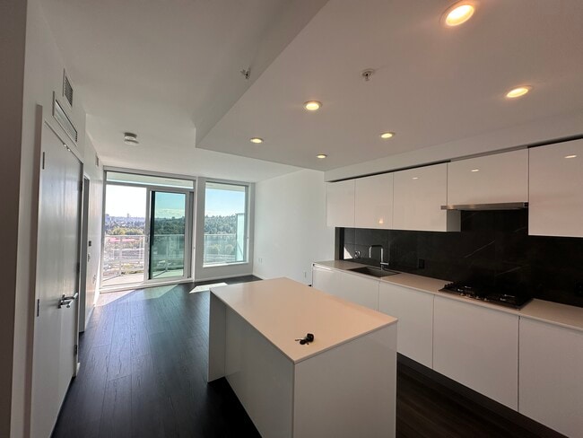 Photo - 3888 Evergreen Pl Unité 707