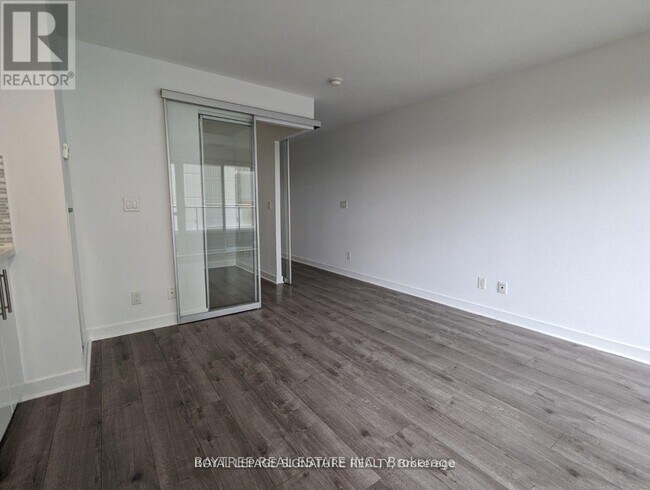 Photo - 58 Orchard View Blvd Unit 413