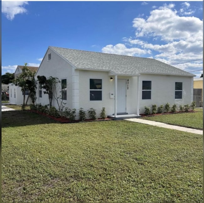 Building Photo - 4311 avenue