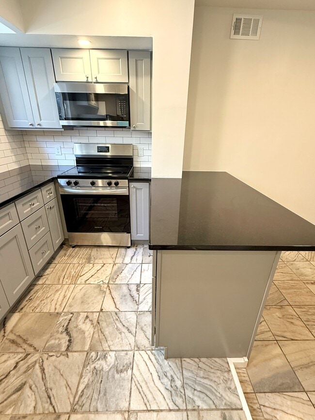 Photo - 2408 S Juniper St