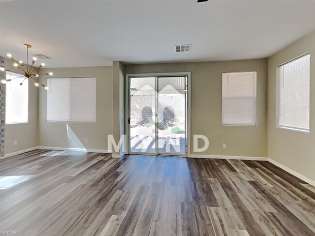 Photo - 3 br, 2.5 bath House - 8041 San Mateo St