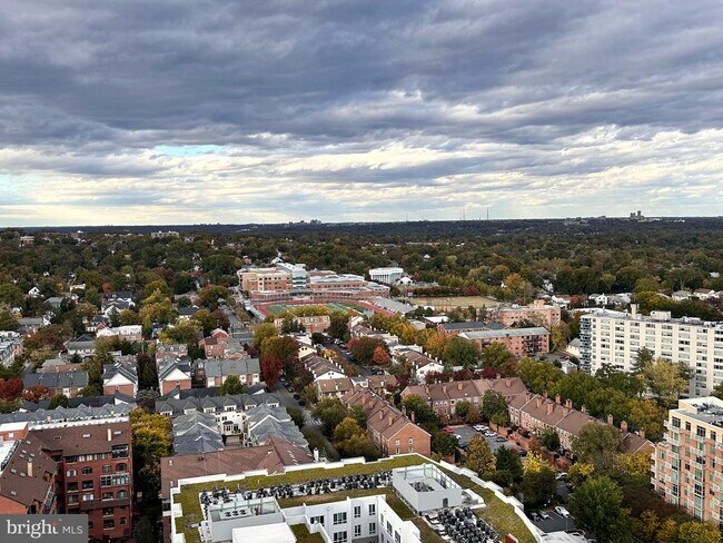 Photo - 900 N Stafford St Unidad 2632