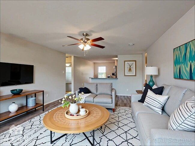 Photo - 936 Pinehurst Loop