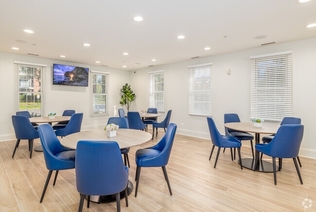 Clubroom - Dining Area
