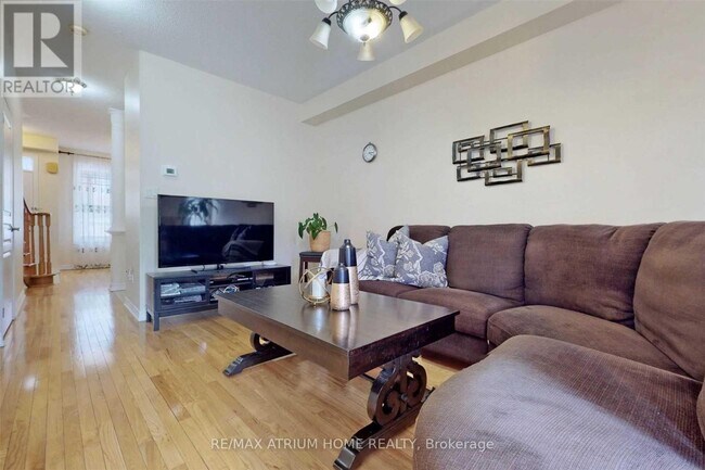 Photo - 41 Thistle Ave