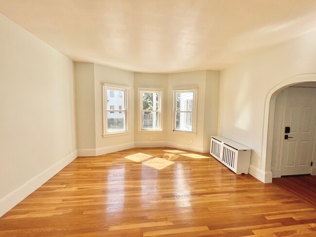 Building Photo - 58 Bickford Ave Unit 1