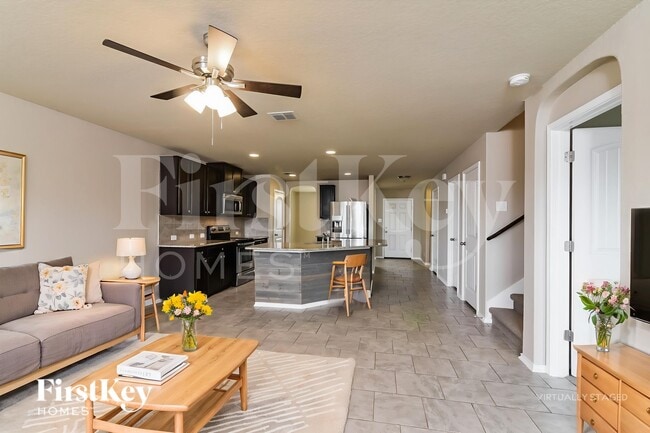 Photo - 8952 Hickman Pk