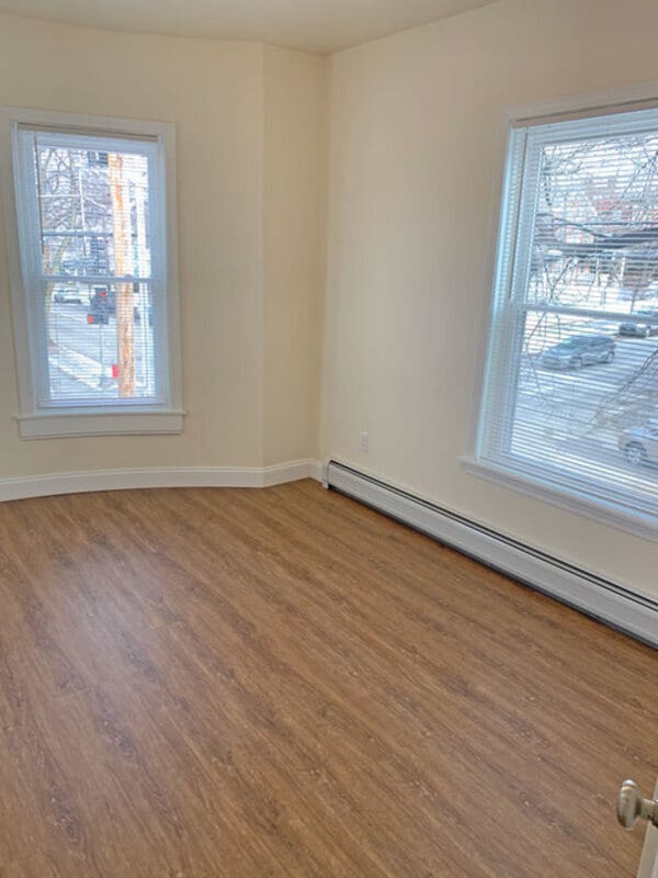 323 Pearl St Unit 5