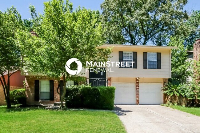 Photo - 4 Bedroom Pet-Friendly Home in Humble, TX ...