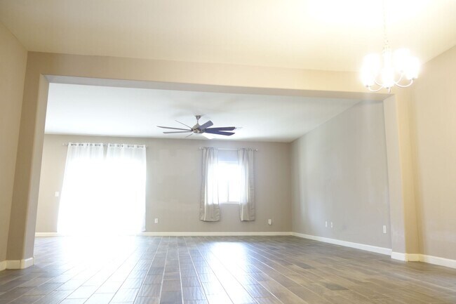 Photo - (Vail) Spacious 5 bedroom 3 bath house!