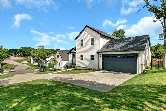 Photo - 3018 Sunridge Dr