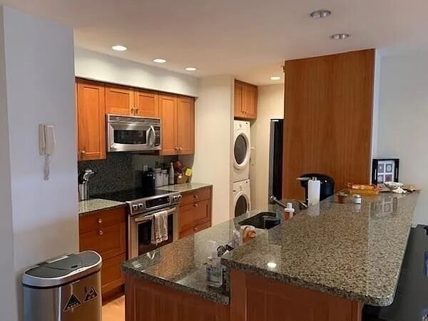 Photo - 16 Harcourt St Unit 6E