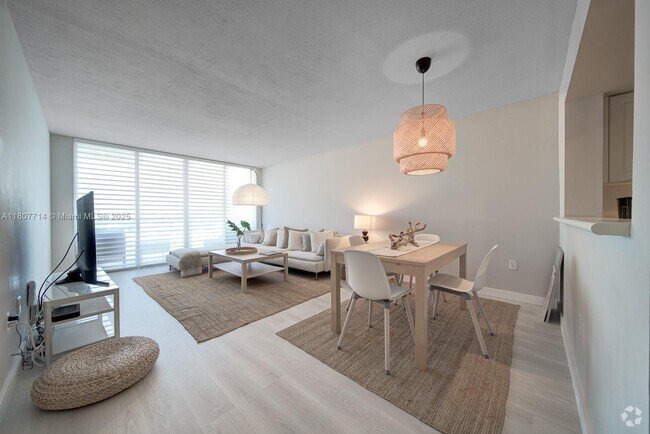 Building Photo - 1900 Sunset Harbour Dr Unit 1005 Rental