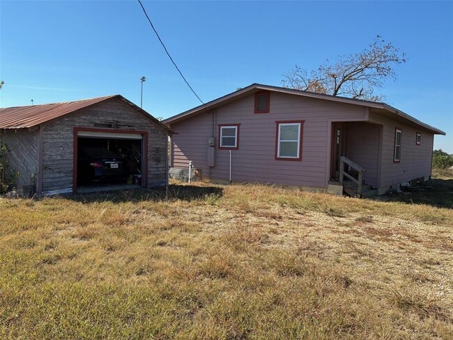 Photo - 16950 Farm to Market 971