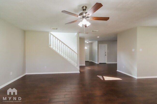 Photo - 275 Indian Falls S