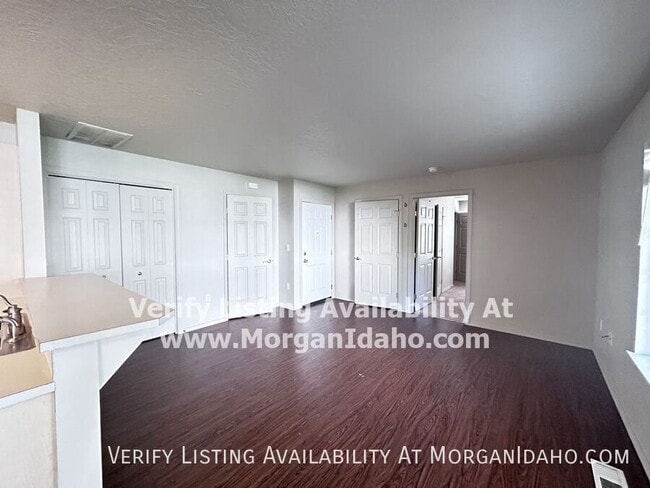 Photo - 217 N Avenger Ln Unit 101