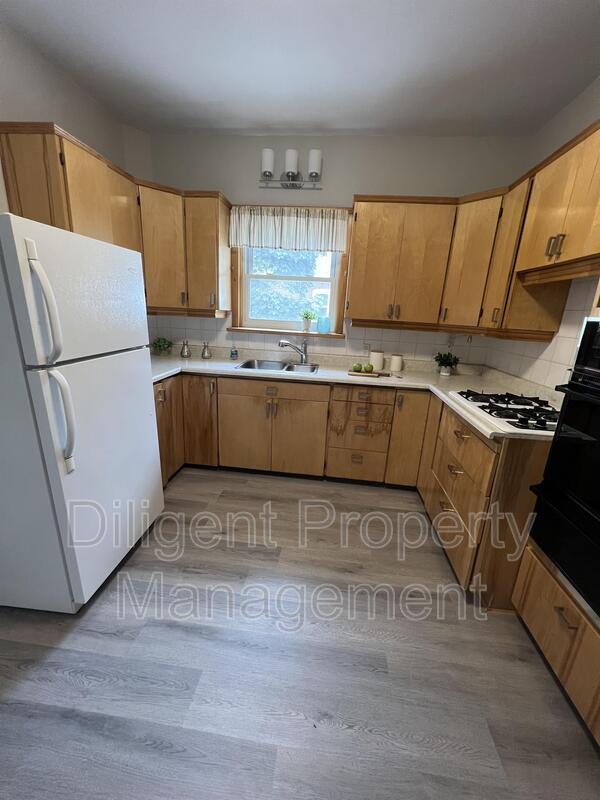 Photo - 164 Prince St