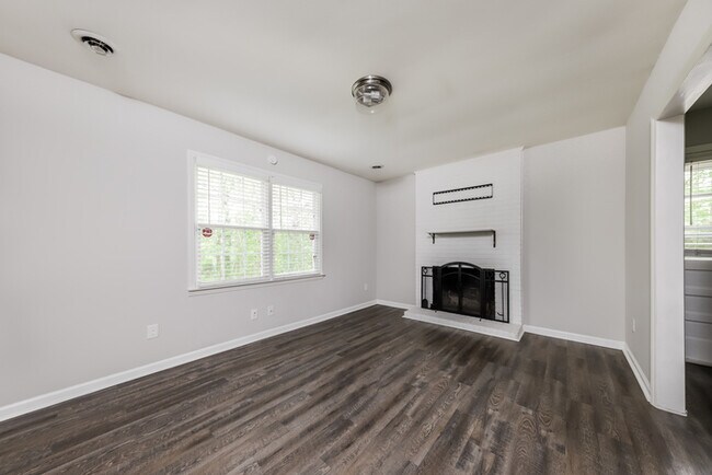 Photo - 1301 Yardley Terrace