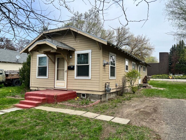 Photo - Charming 2 Bedroom 2 Bath Home Located Nea...