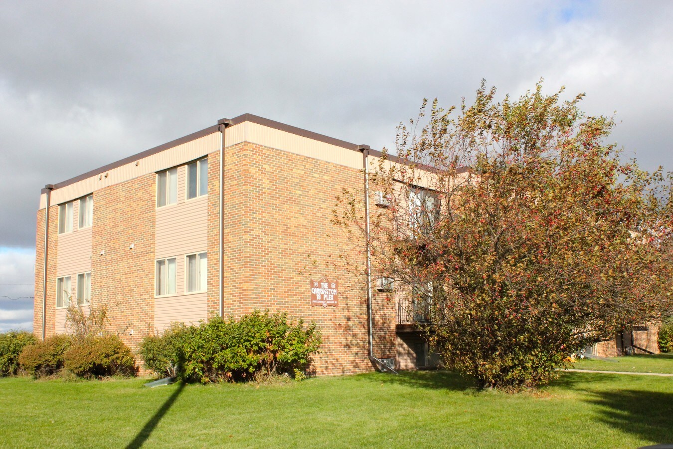 Carrington Apartments - Carrington Apartments