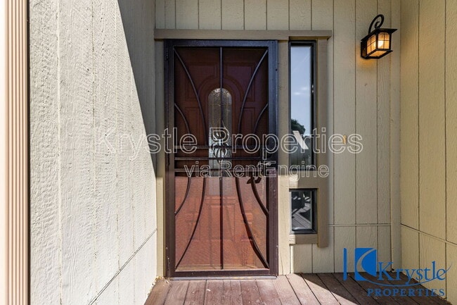 Photo - 20 Knoll Dr