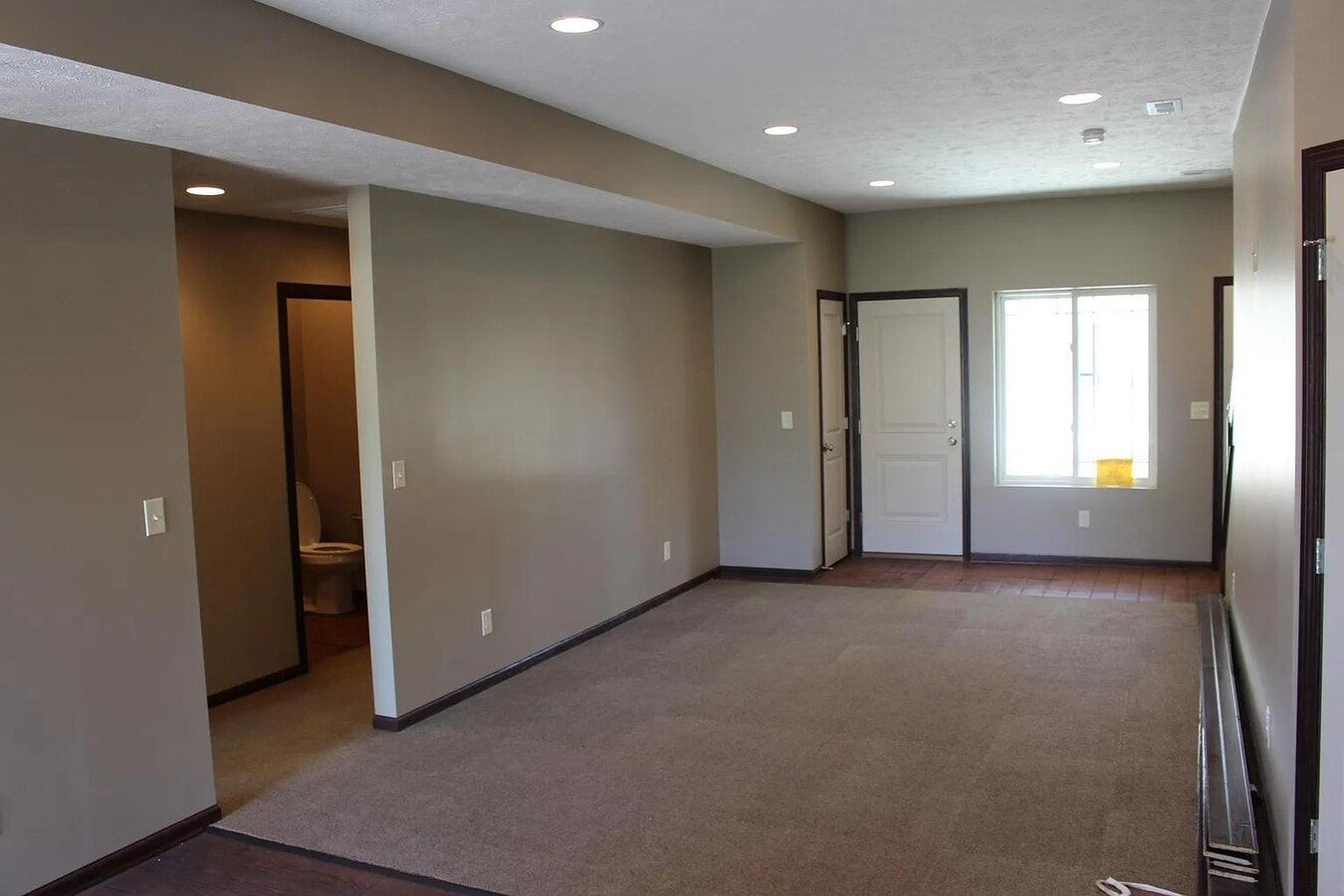 Photo - 1139 SW 6th St