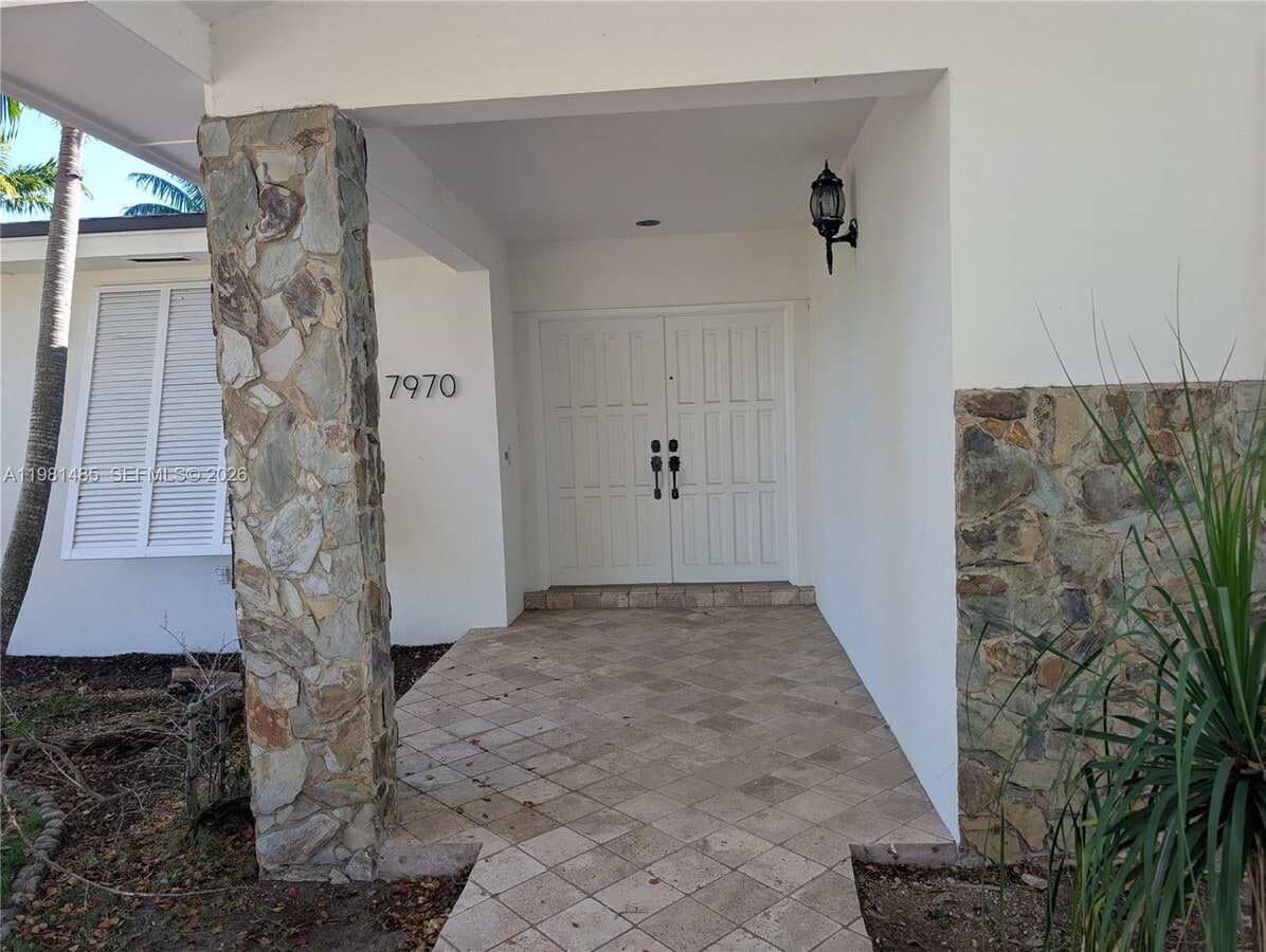 Photo - 7970 SW 146th St