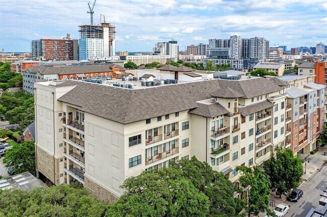 Building Photo - 2505 San Gabriel St Unit 608 Rental