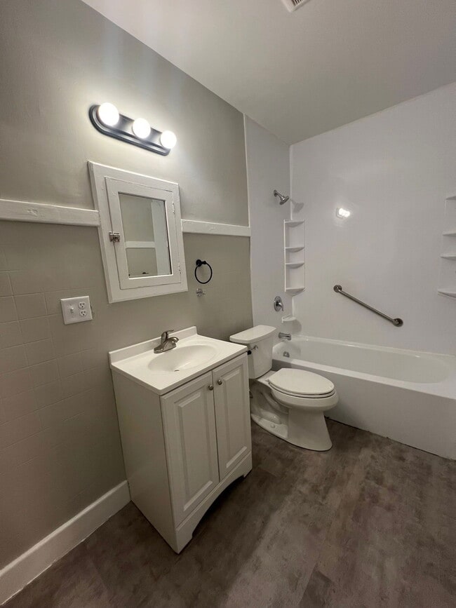 Photo - 56 Brook St Unit 3