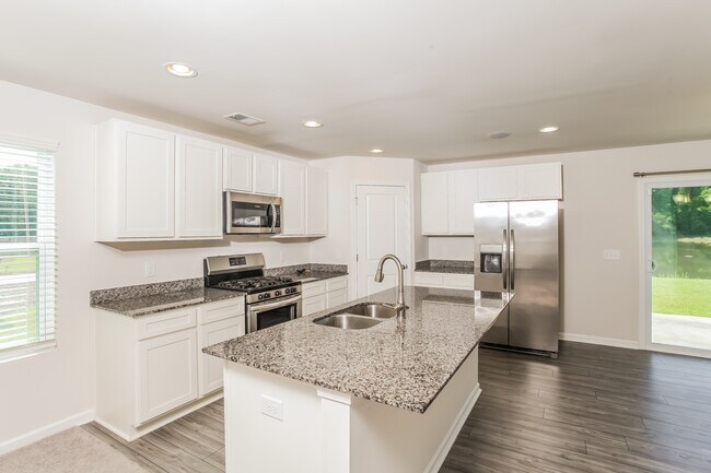 Photo - 2075 Barnhart Dr
