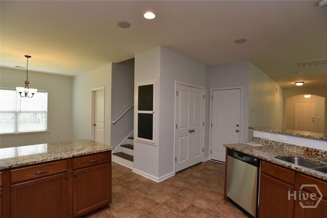 Photo - 330 Casey Dr