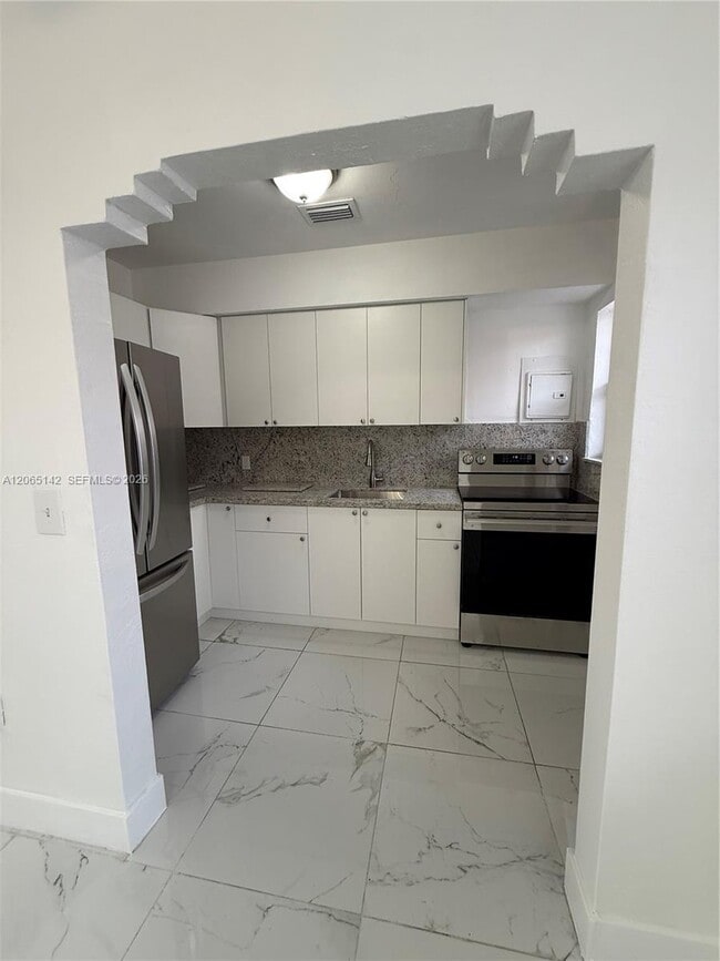 3177 SW 27th Terrace Unit 3177