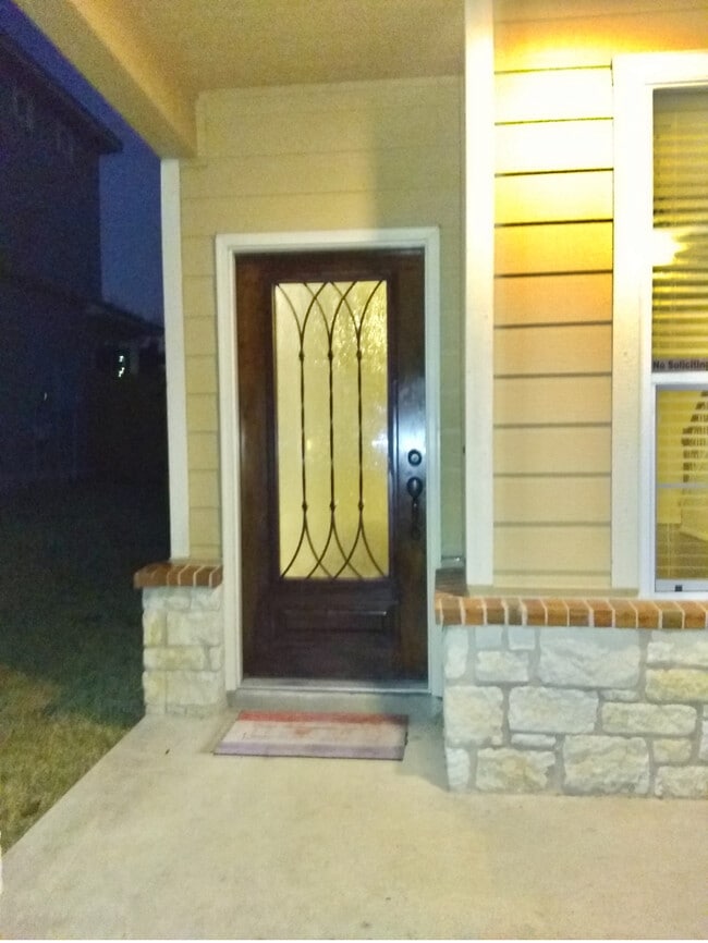 Photo - 1514 Chinook