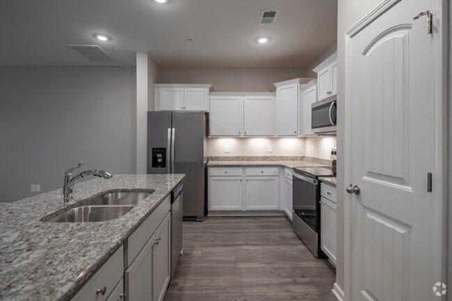 3HAB, 2,5BA - B - 1.679SF - Cocina - Dartford Townhomes
