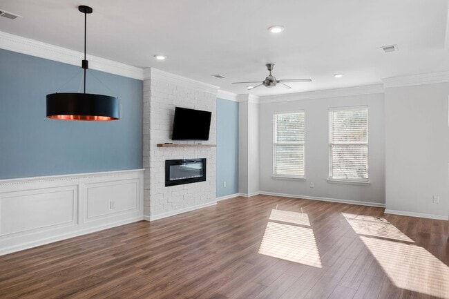 Photo - 4577 Summey Street