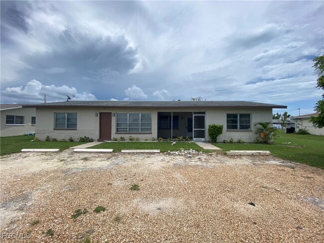 Building Photo - 330 Palmetto Dr