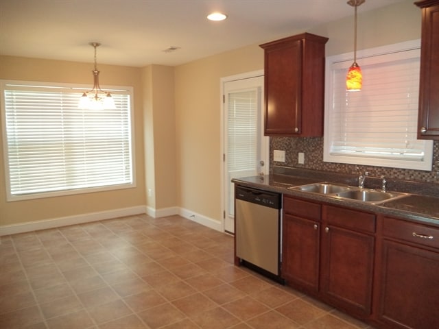 6117 Evening Star Ln