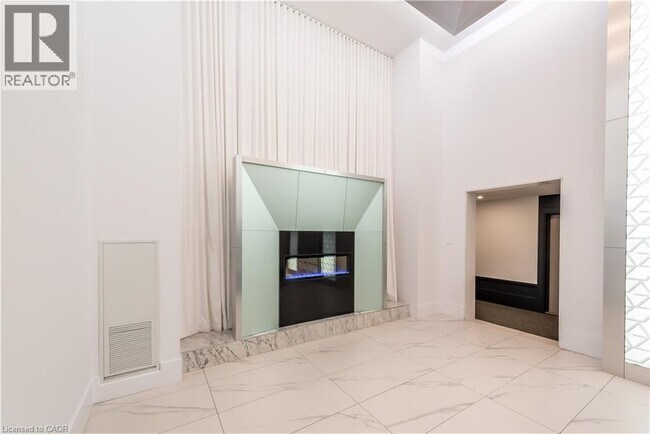 Photo - 16 Concord Pl Unité 231