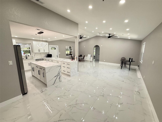 Photo - 603 N Sunset Ave