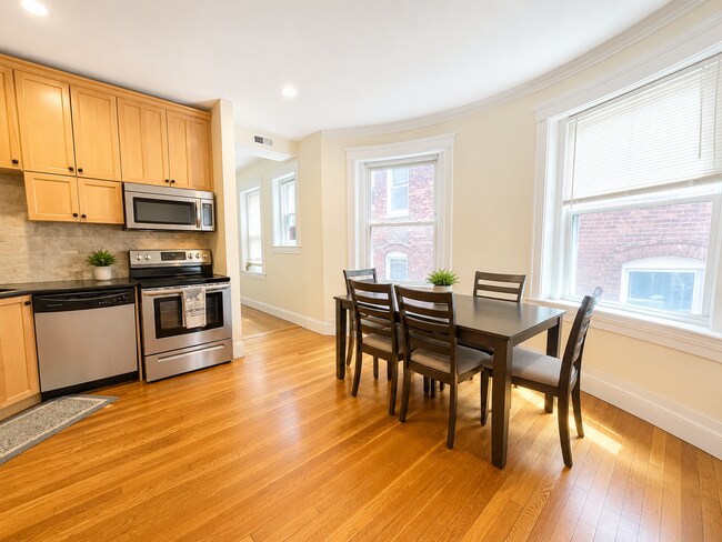 Photo - 191 Winthrop Rd Unit 3