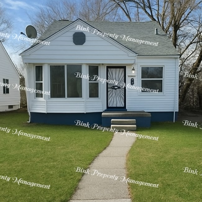 Photo - 20277 Ferguson St House