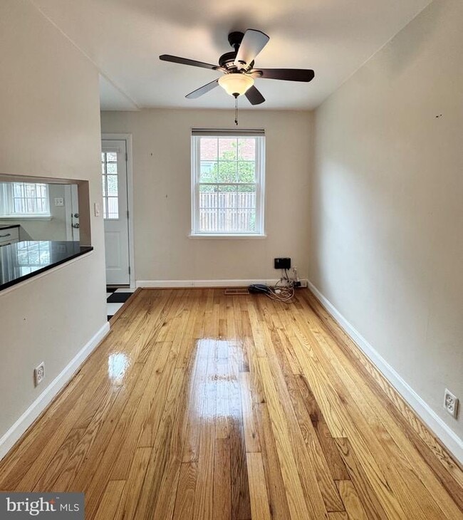 Photo - 3453 S Stafford St