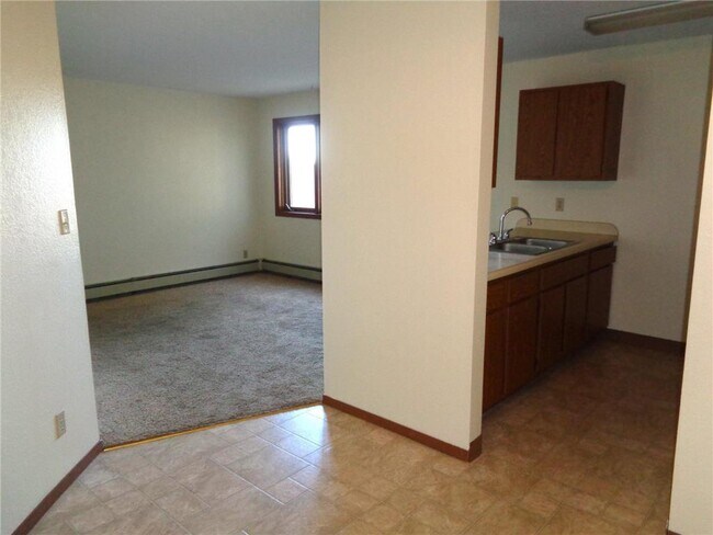 Photo - 910 Hengen St Unit 403