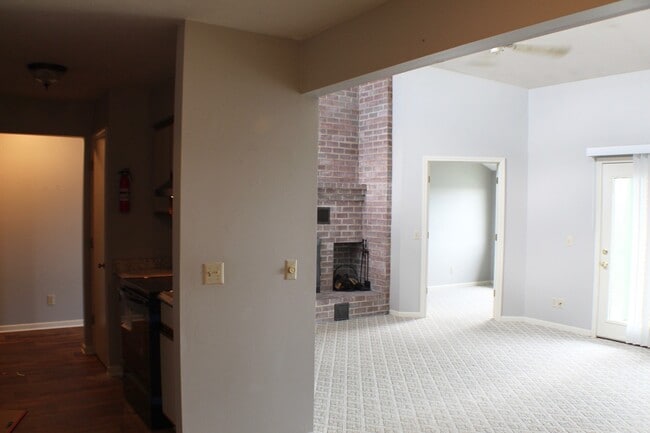 Photo - 1026 Blue Ridge Dr