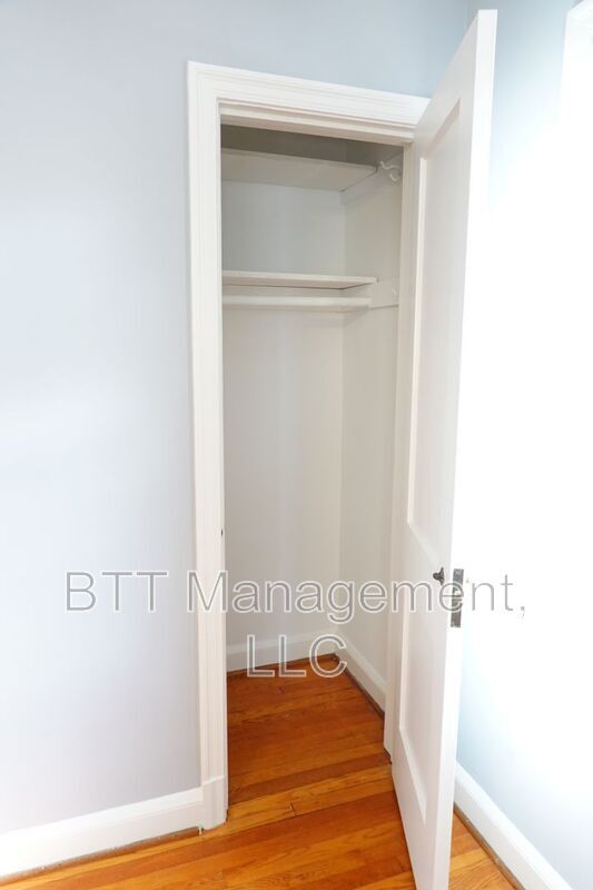 Photo - 8207 Garland Ave Unidad #1