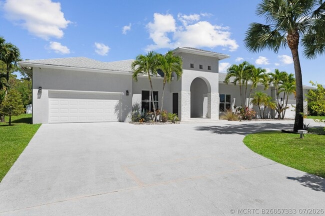 Building Photo - 15503 Temple Blvd